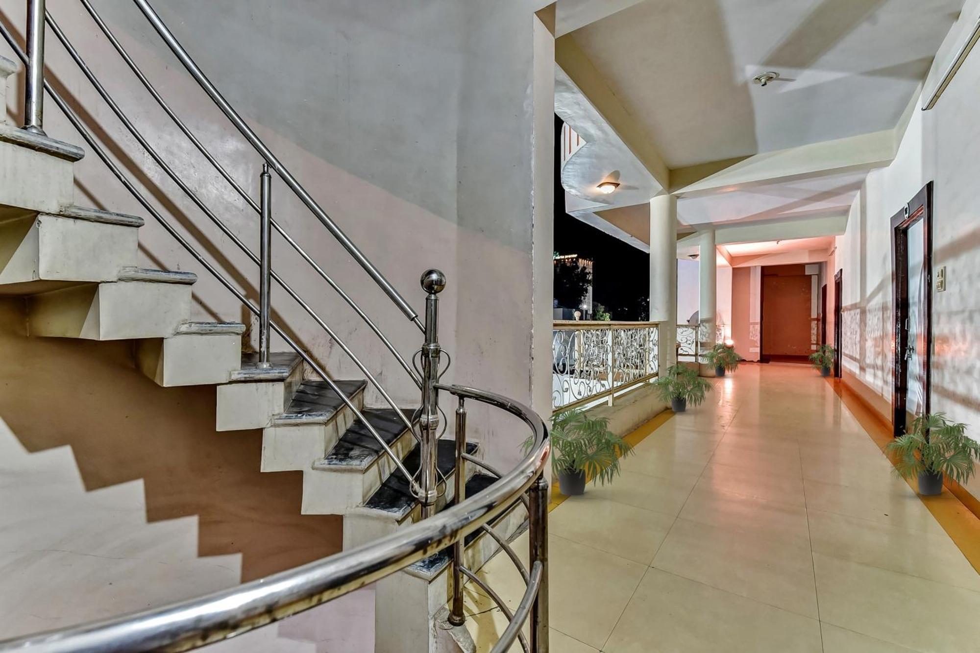Hotel O Utsav Vatika Hotel Kota  Extérieur photo