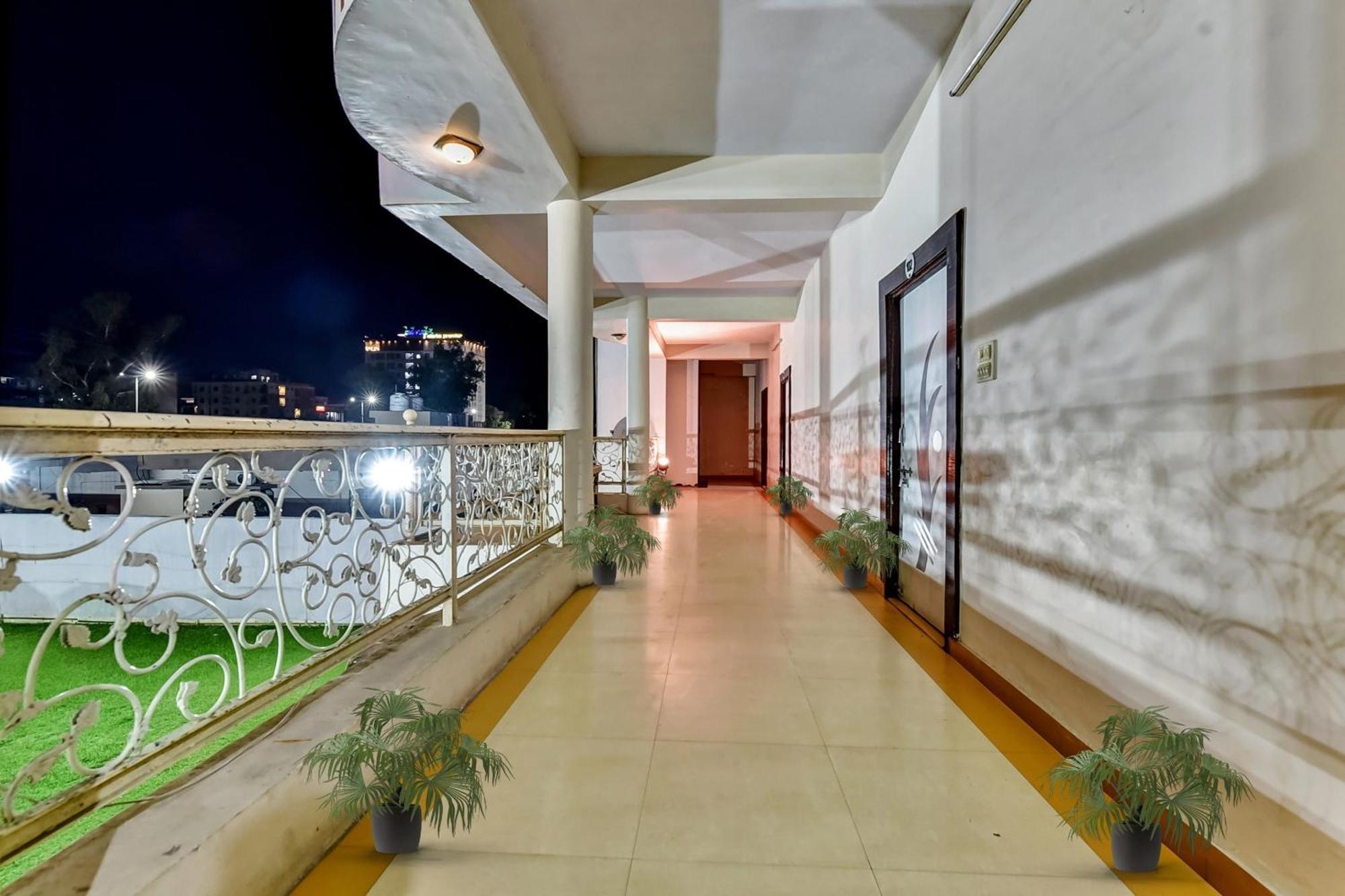 Hotel O Utsav Vatika Hotel Kota  Extérieur photo